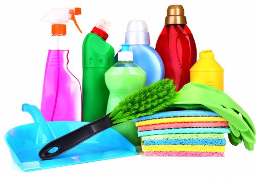 Regular home cleaning service for a Barnes apartment